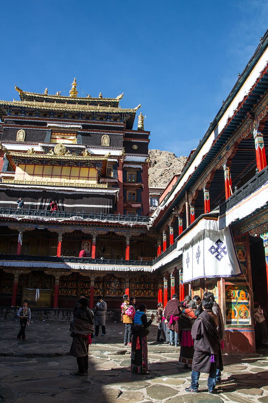 tibet-shigatse-monastery-buddhism-880249b0_1601200874.jpeg
